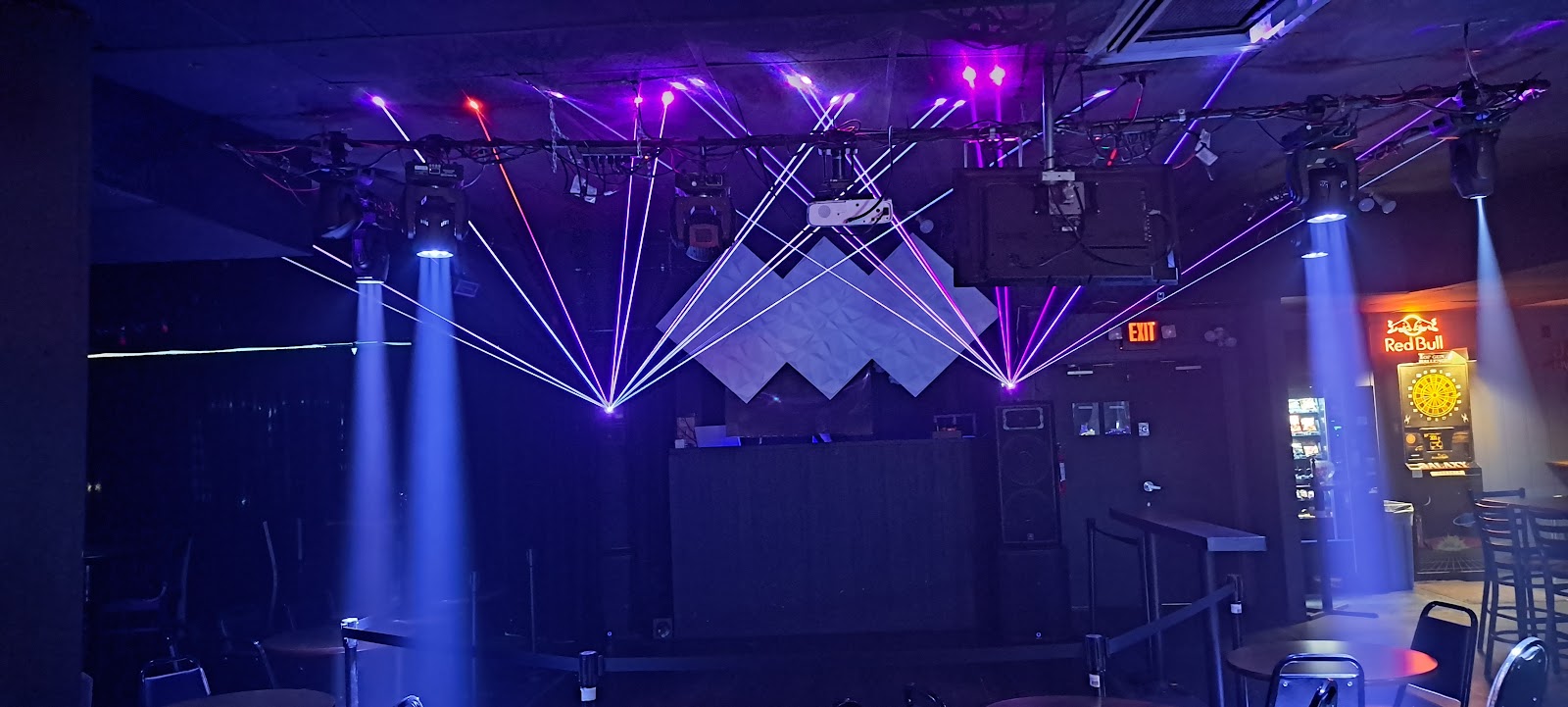 1851 Club — photo 3