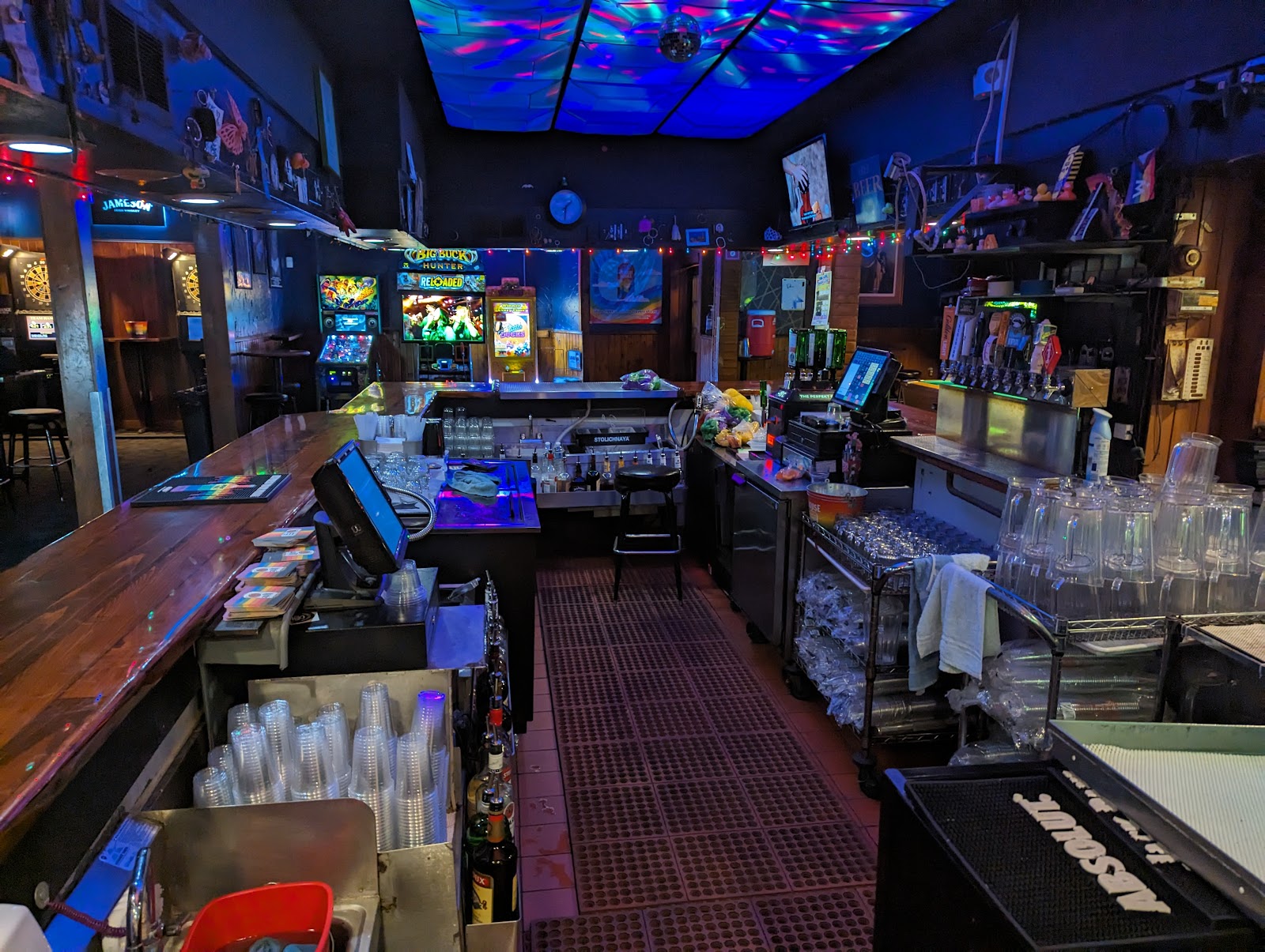 19 Bar