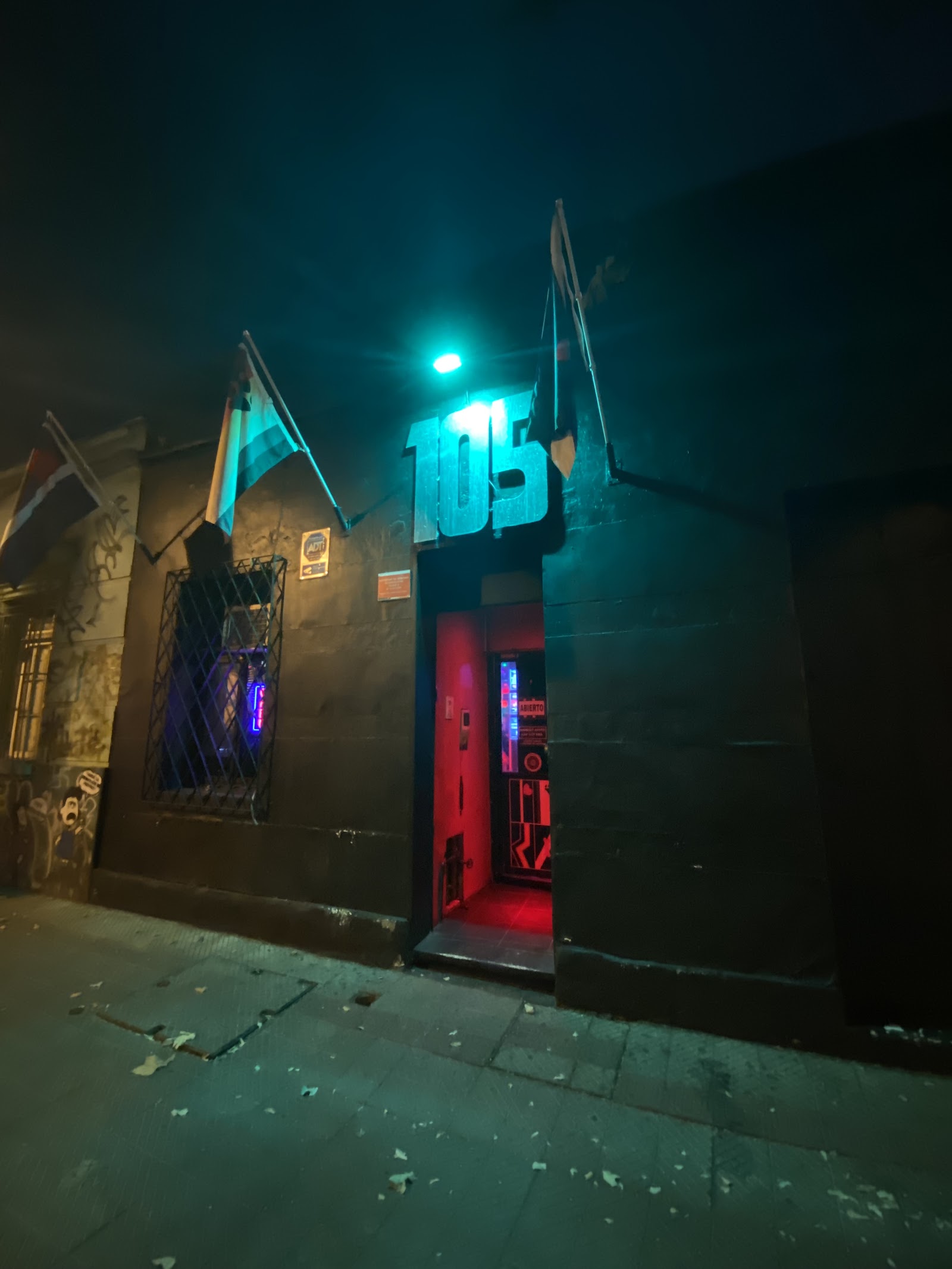 Bar 105 Fetish — photo 3