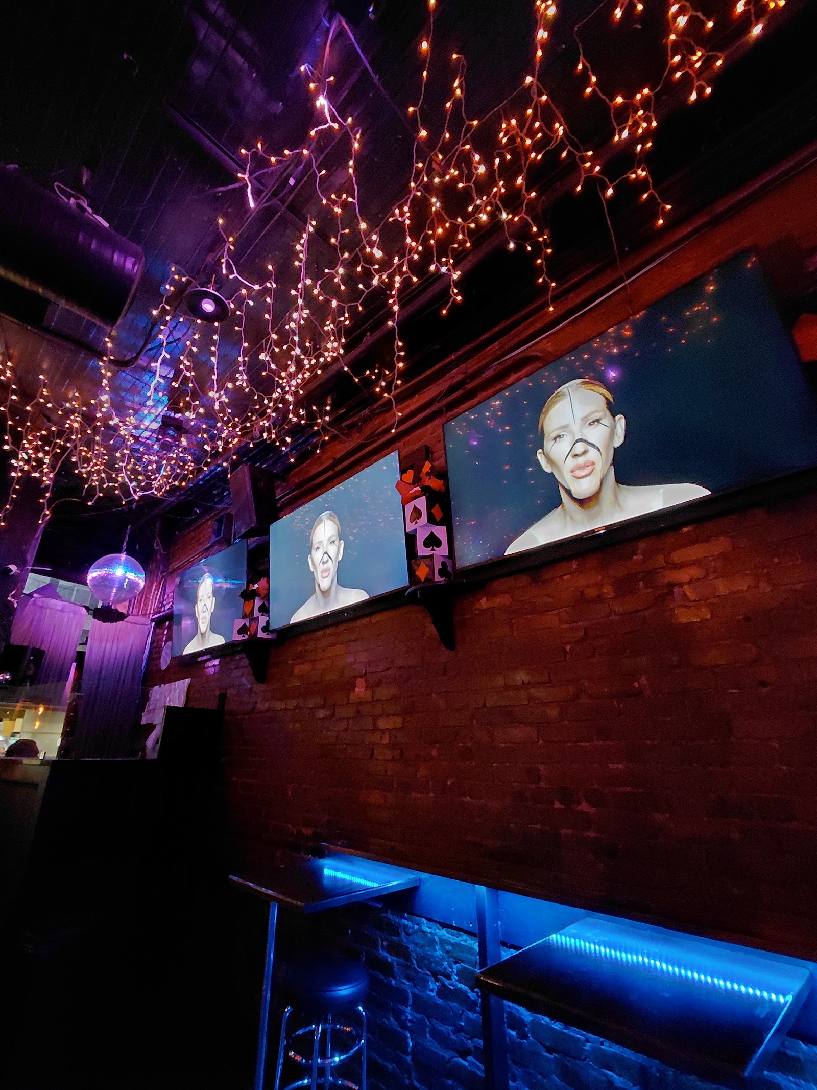 Blake's On The Park — photo 4