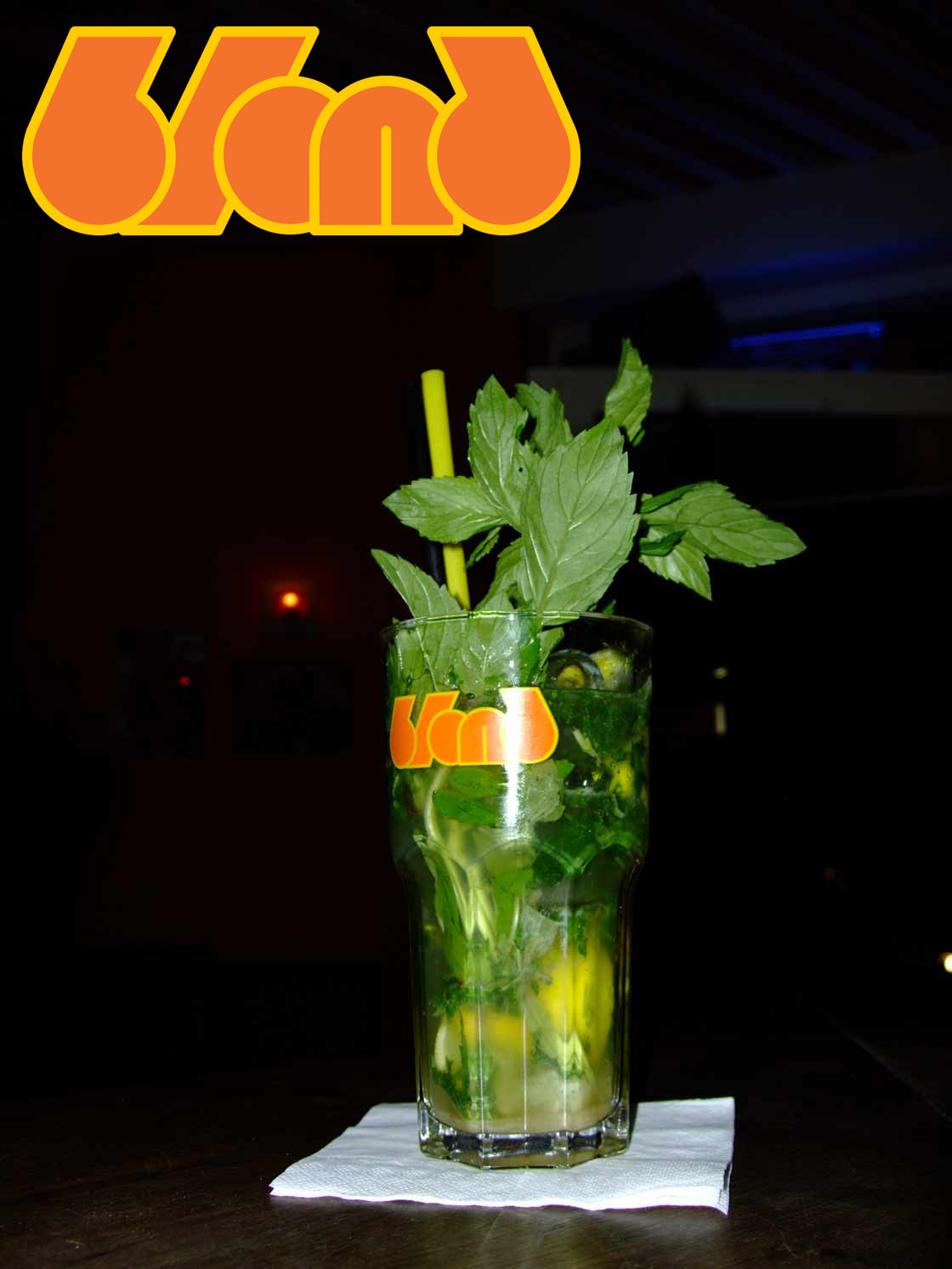 BLOND Cocktail Bar — photo 5