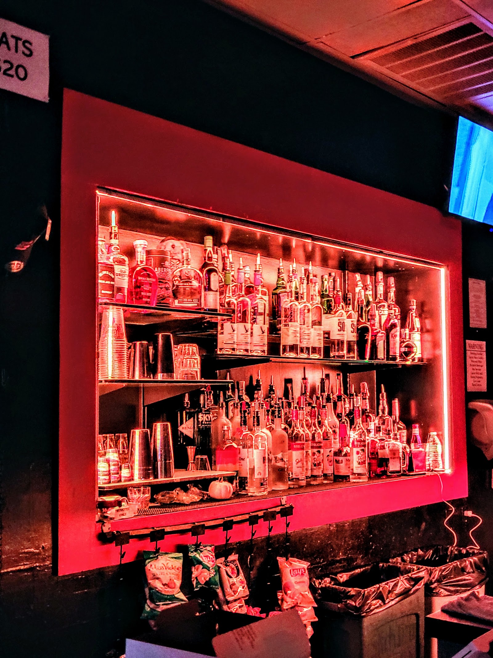Dick's on Arenas — photo 4