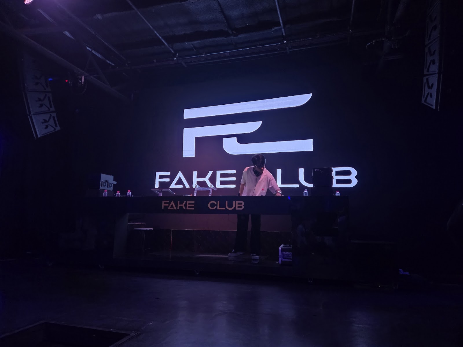 Fake Club Bangkok — photo 2