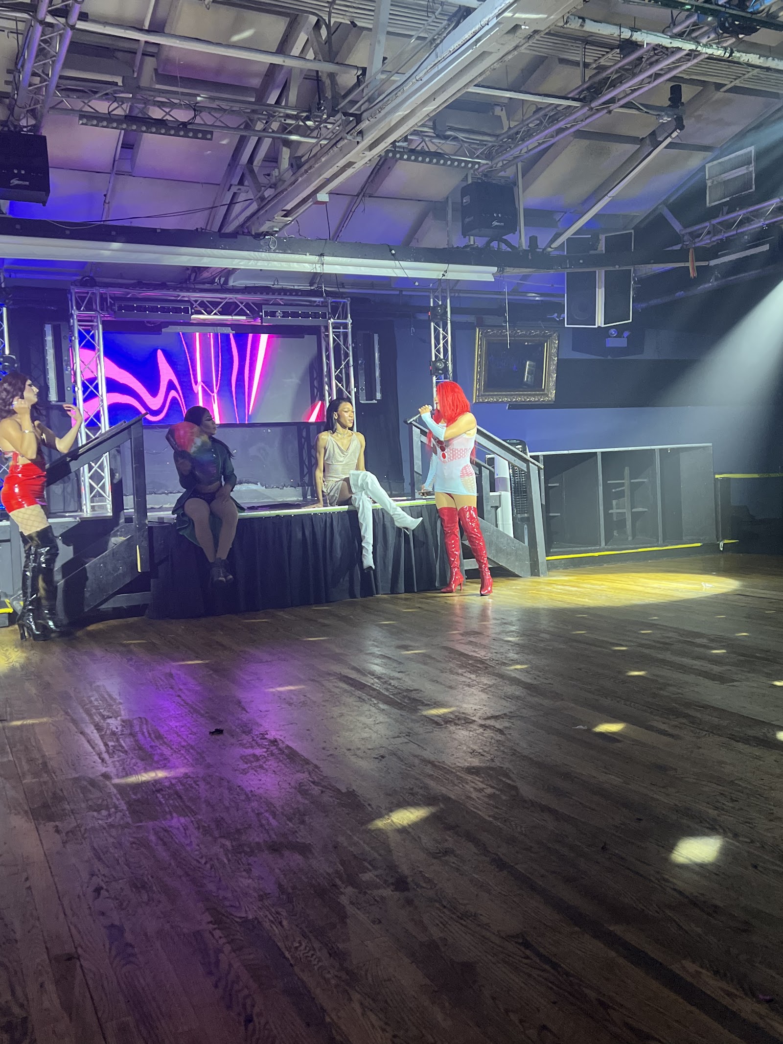 Fantasy Nightclub — photo 2