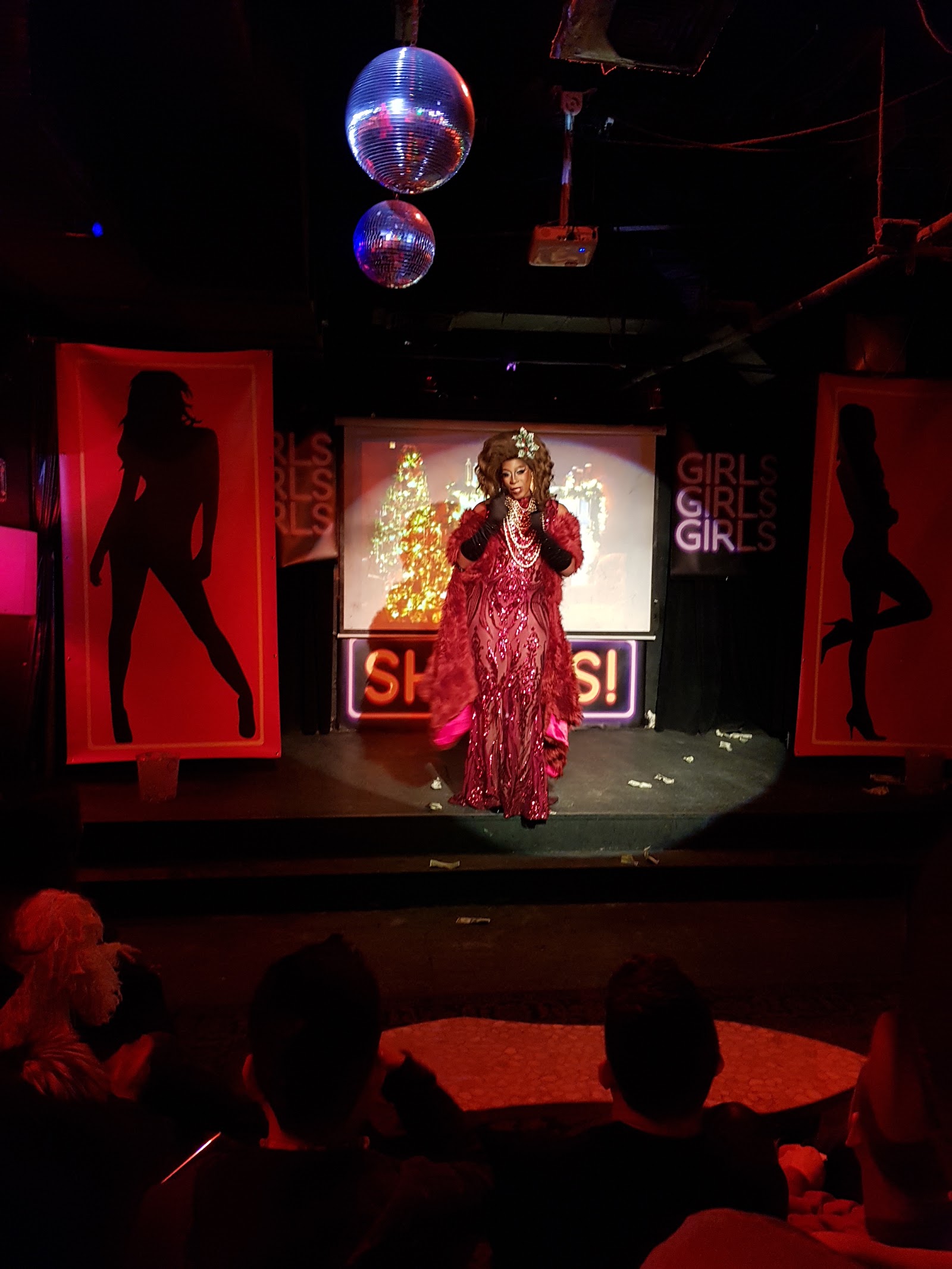 Industry Bar — photo 2