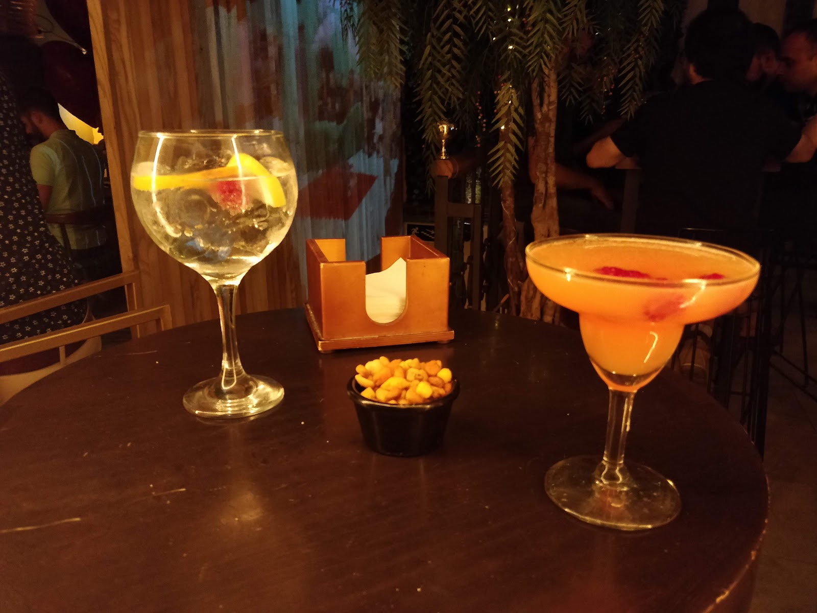 LL Bar — photo 5