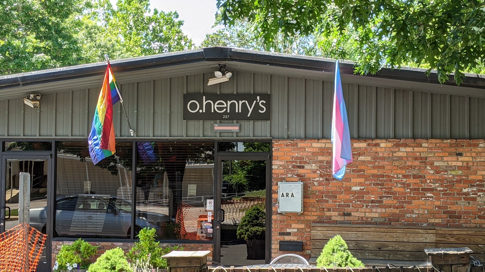 O. Henry's — photo 3
