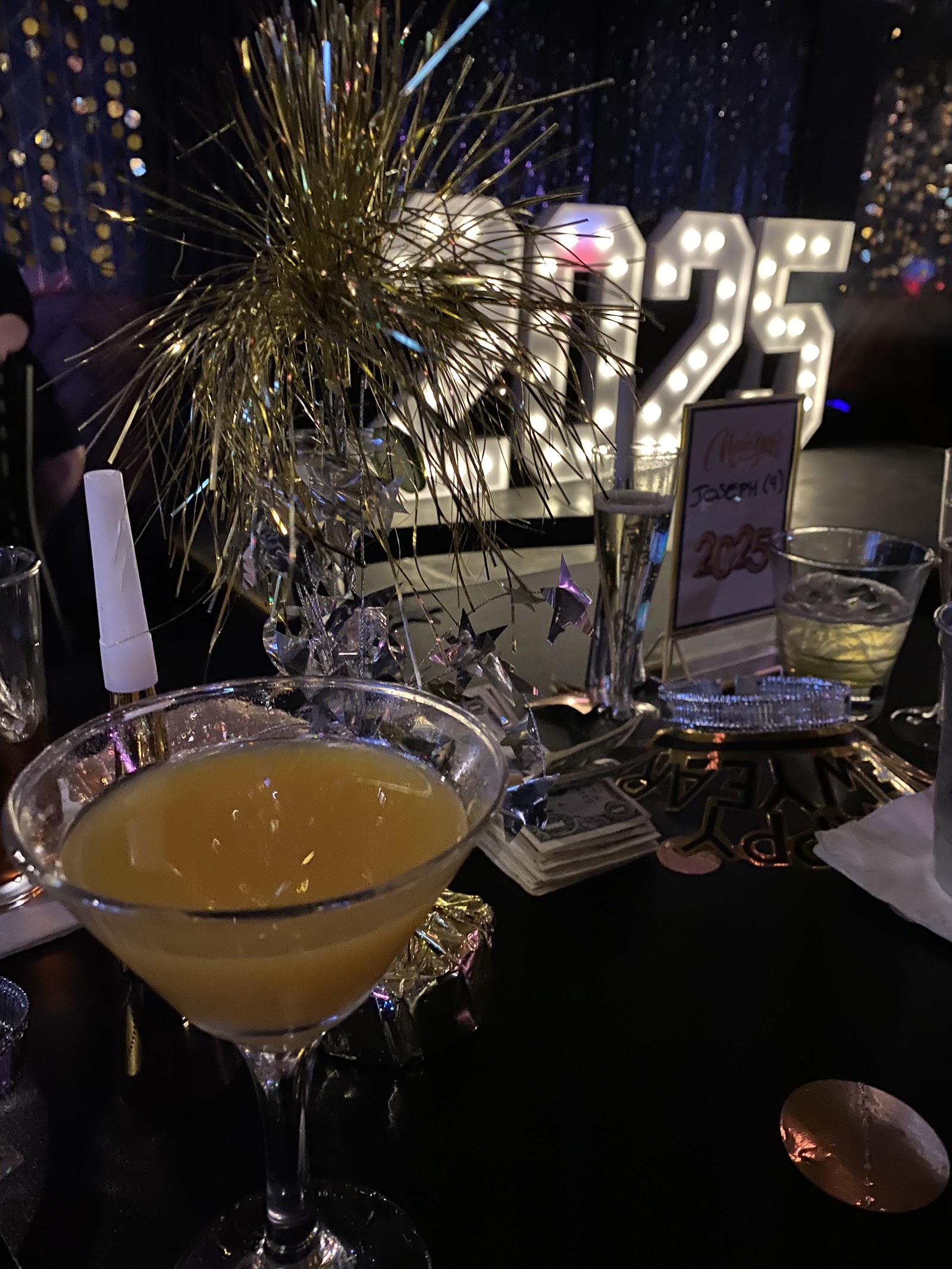 one eleven bar — photo 5