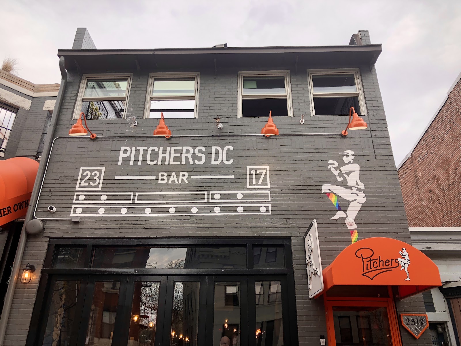 Pitchers DC — photo 4