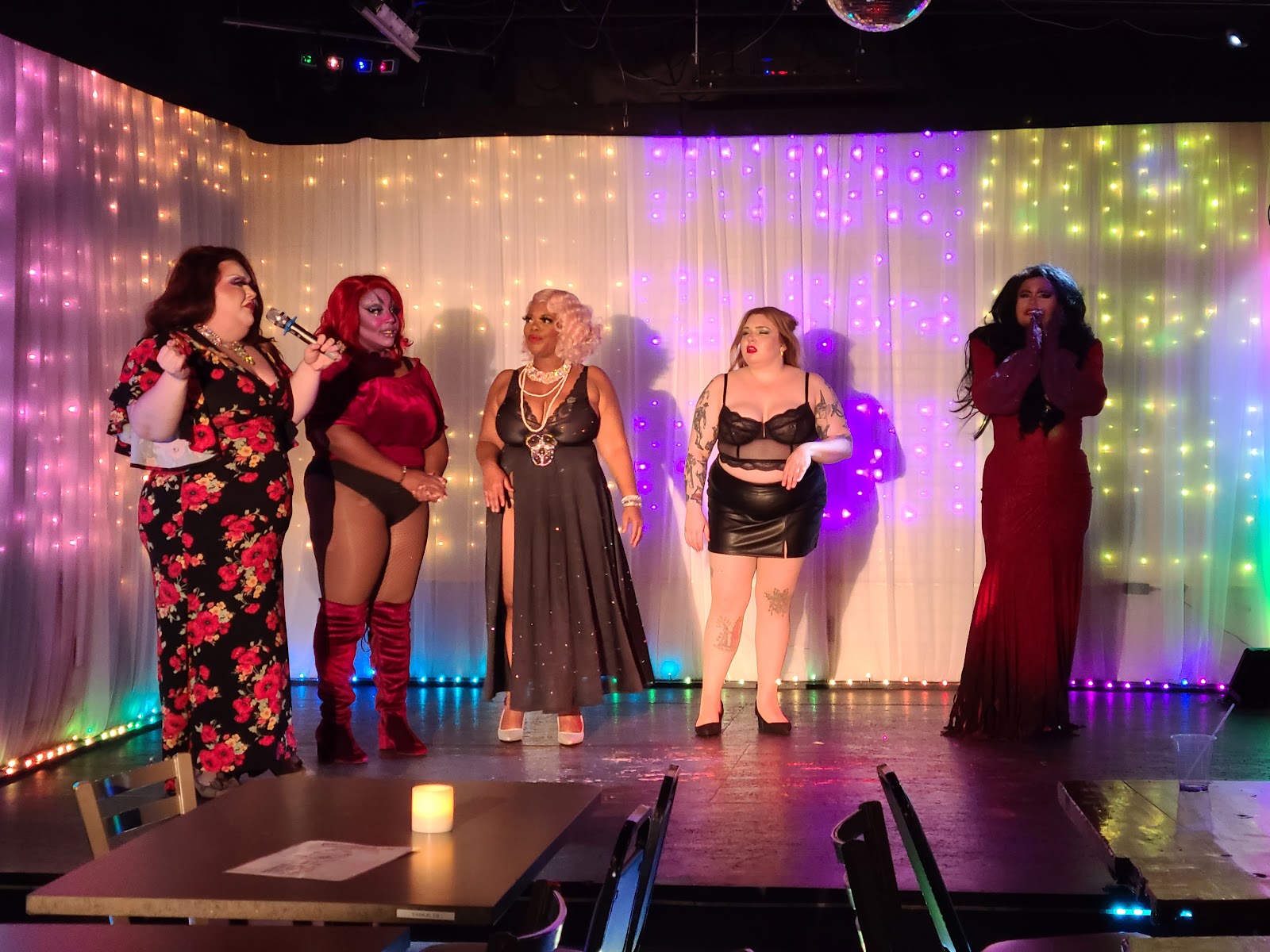 PRIDE bar + lounge — photo 4