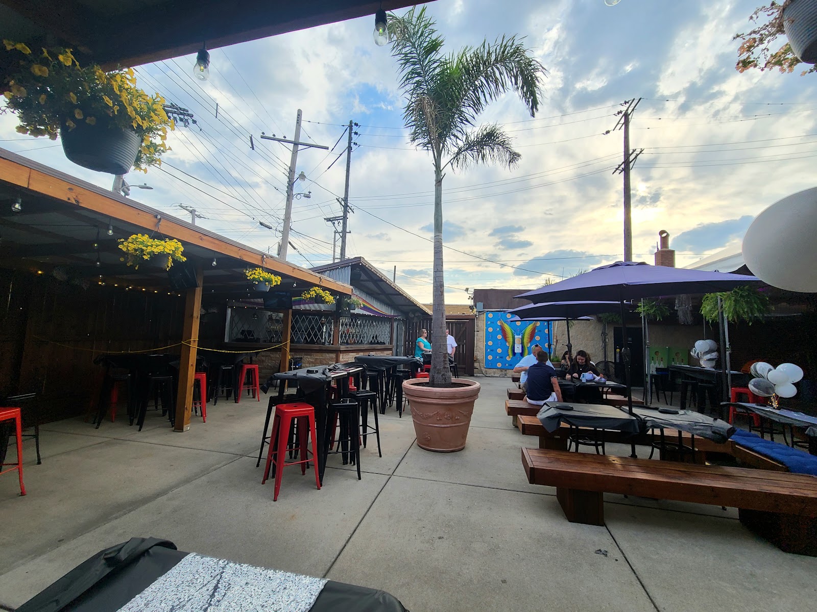 Rehab Bar And Grill — photo 2