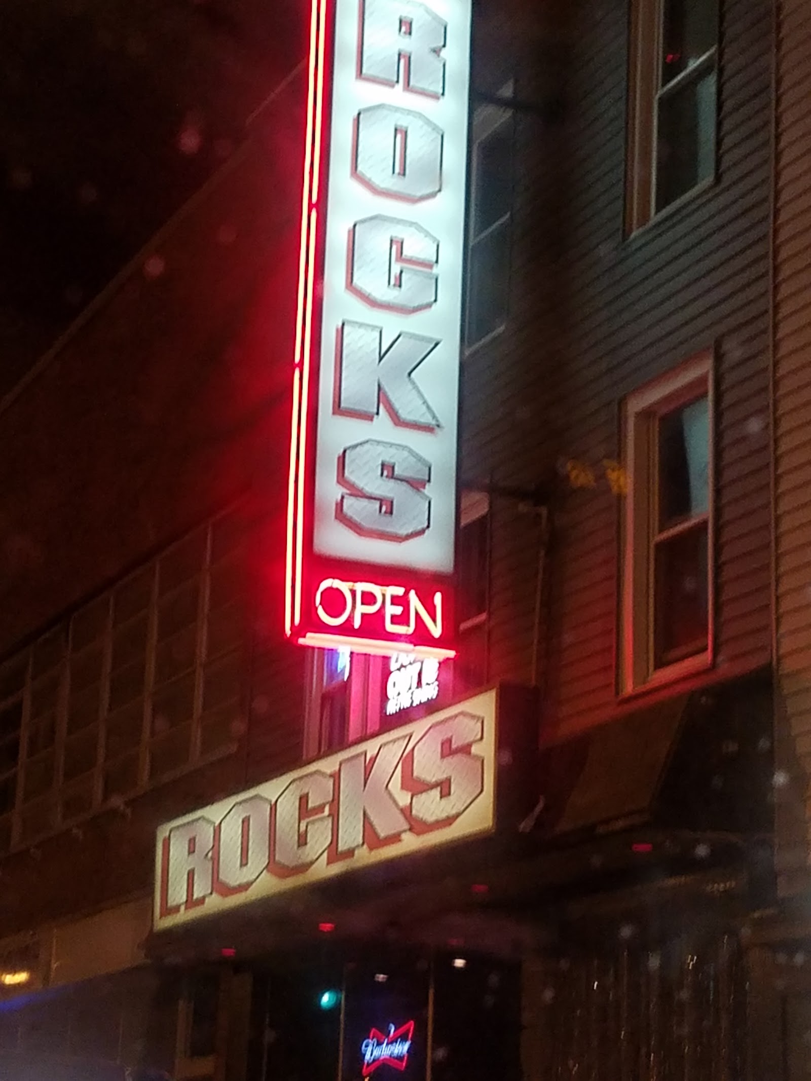 ROCKS — photo 4