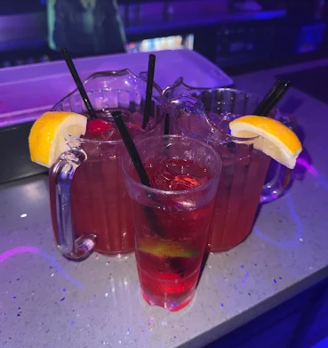 Scarlet Bar — photo 5