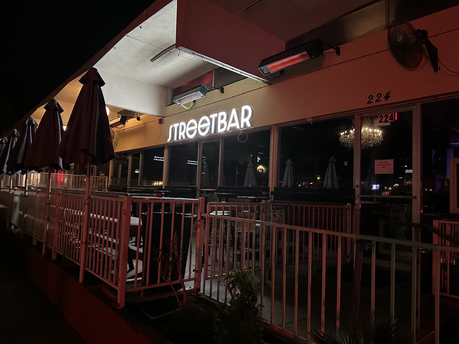 Streetbar