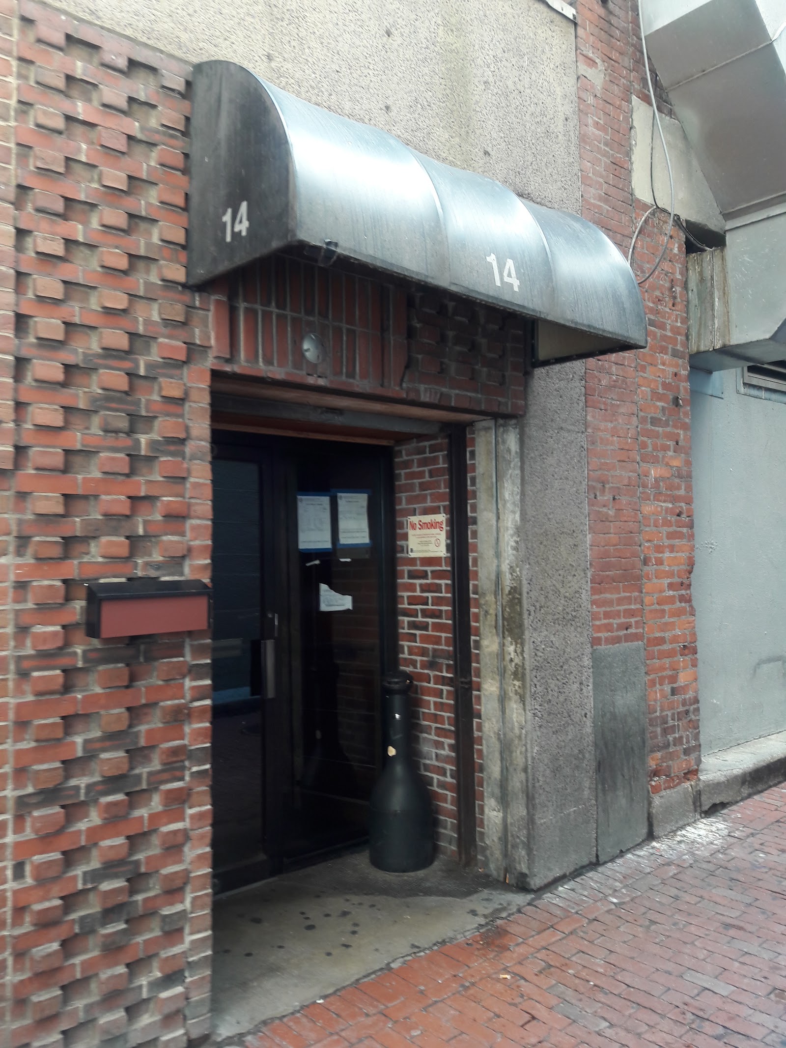 The Alley Bar — photo 3