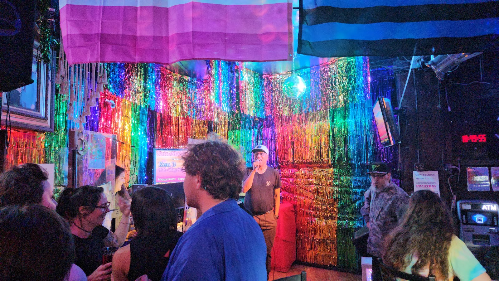 The Crescent Lounge — photo 3