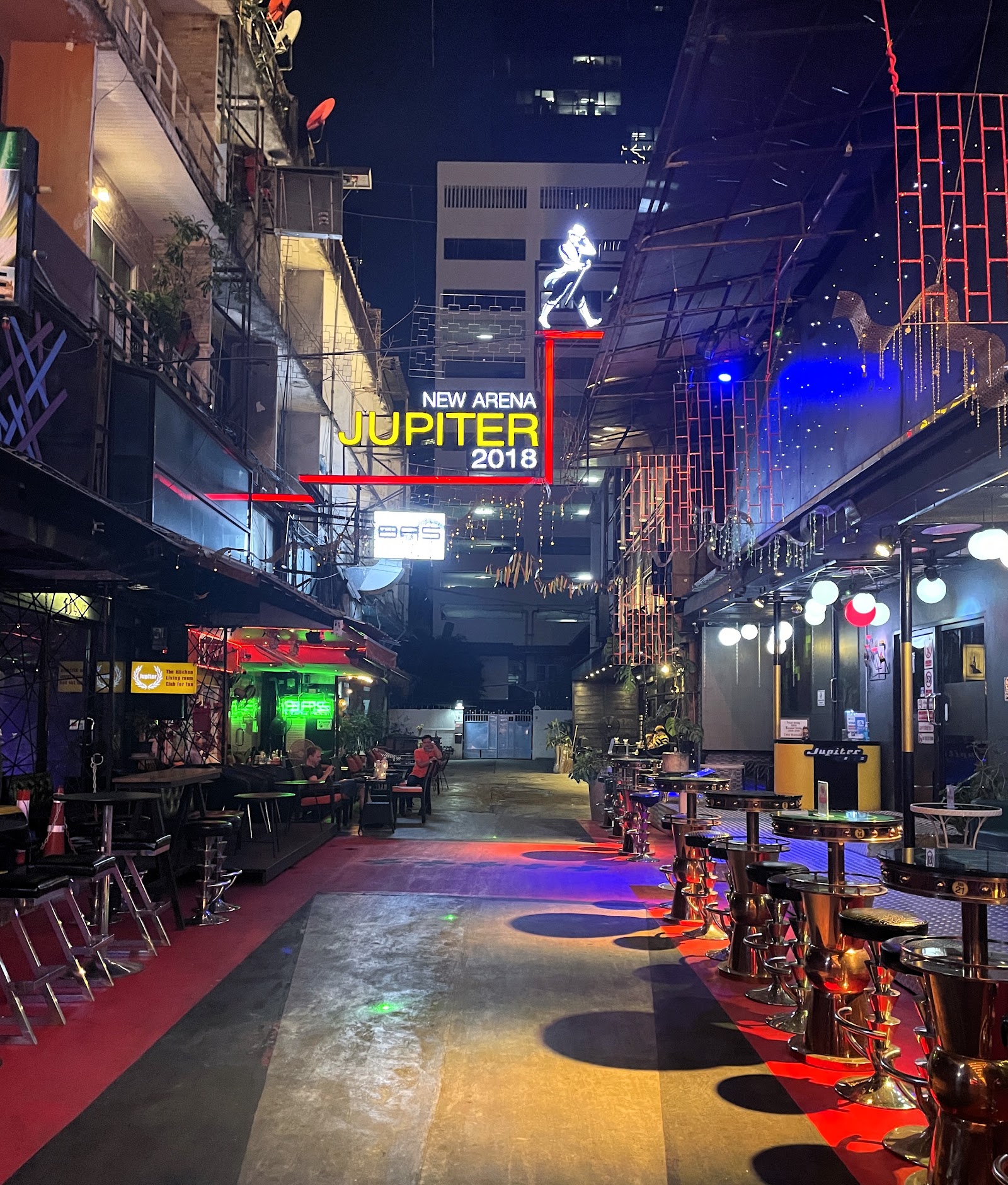 The Stranger Bar (House of Drag Queens) — photo 2