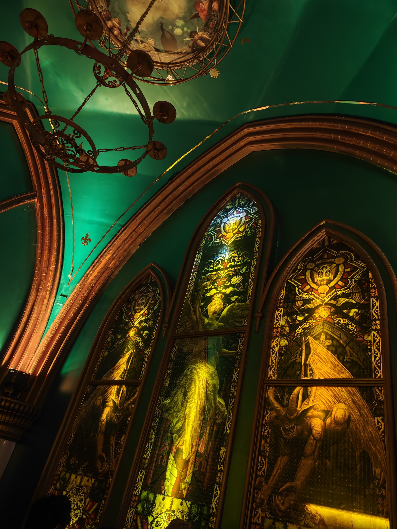 THEATRON — photo 5