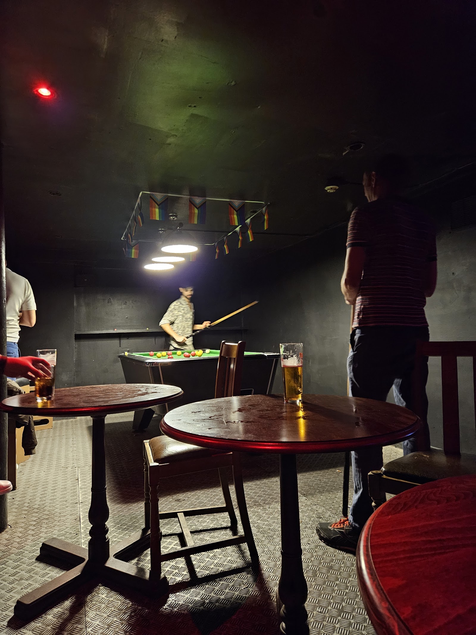 Underground — photo 4